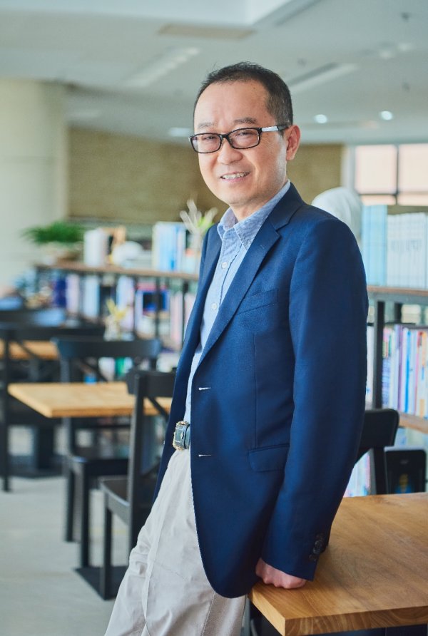 股票杠杠平台 专访复旦大学经济学院院长张军:高校不必追求“超级大学”,应加强对基础学科的投入